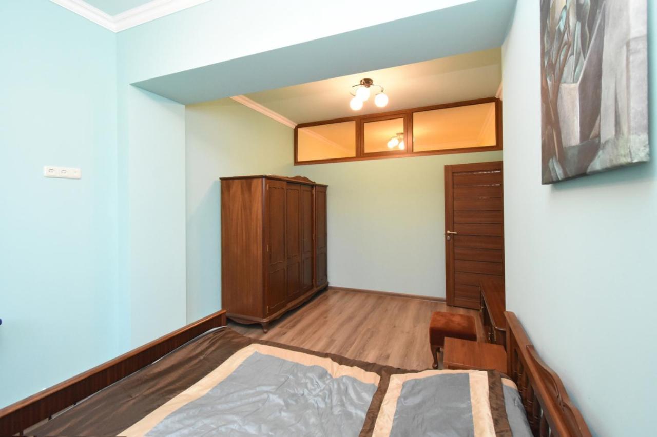 Yerevan Home Eksteriør billede