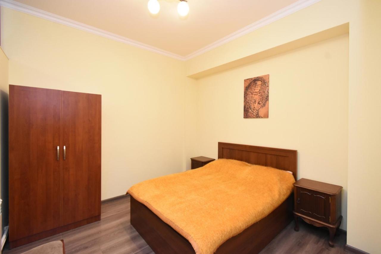 Yerevan Home Eksteriør billede